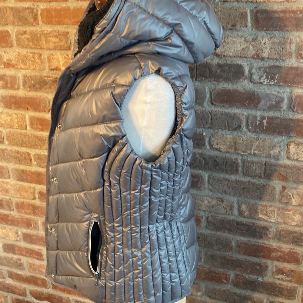 Marc New York large gray and black puffer vest - Picture 6 of 9